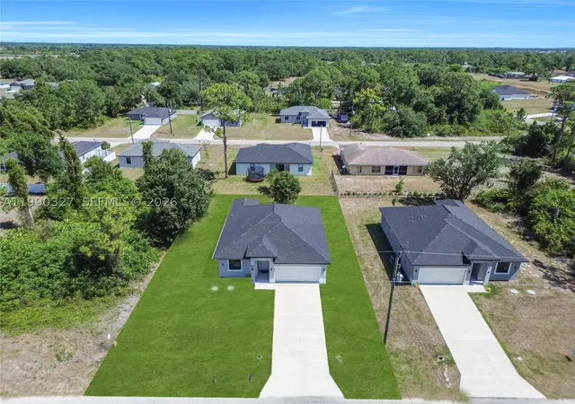 2nd image of 6208 Forest Court, La Belle, FL 33935 | MLS# A11990327