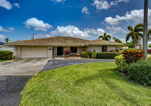 1st image of 2700 Ne 4th Wy, Boca Raton, FL 33431 | MLS# B26016227