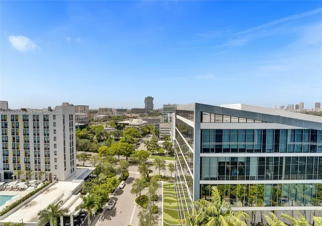 2nd image of 2960 Ne 207Th St #1205, Aventura, FL 33180 | MLS# A12002339