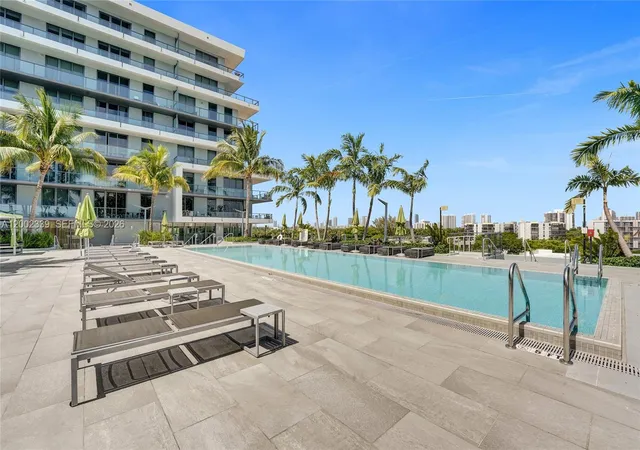 5th image of 2960 Ne 207Th St #1205, Aventura, FL 33180 | MLS# A12002339