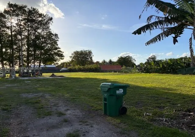 3rd image of Unincorporated, Miami, FL 33187 | MLS# A12000900