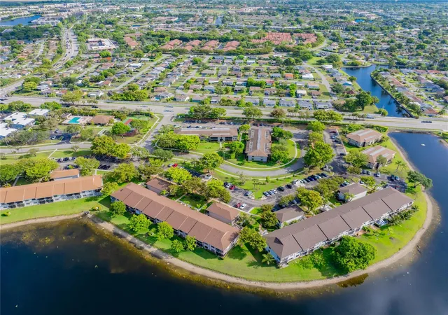 Homes for sale in Tamarac, FL | 9614 W Mcnab Road, Tamarac, FL 33321 | Houzeo