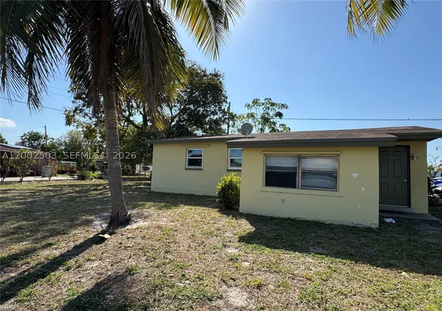Photo 2 of Single family home for sale at 600 Nw 19Th St, Pompano Beach, FL 33060 | MLS# A12002503 | Listing updated on 2026-10-07