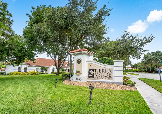 2nd image of 2052 Alta Mdws Ln, Delray Beach, FL 33444