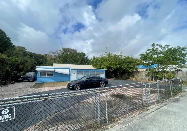 5th image of 1905 Florida St, Lake Worth Beach, FL 33460 | MLS# B26016423