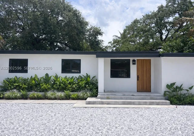 1st image of 1242 Ne 145th St, Miami, FL 33161 | MLS# A12002596