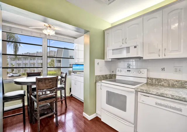 Homes for sale in Margate, FL | 6670 Royal Palm Blvd #201- K, Margate, FL 33063 | MLS# B26016527