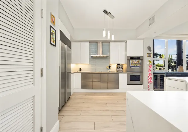 Homes for sale in Deerfield Beach, FL | 701 Se 21St Ave #201, Deerfield Beach, FL 33441 | MLS# B26016536