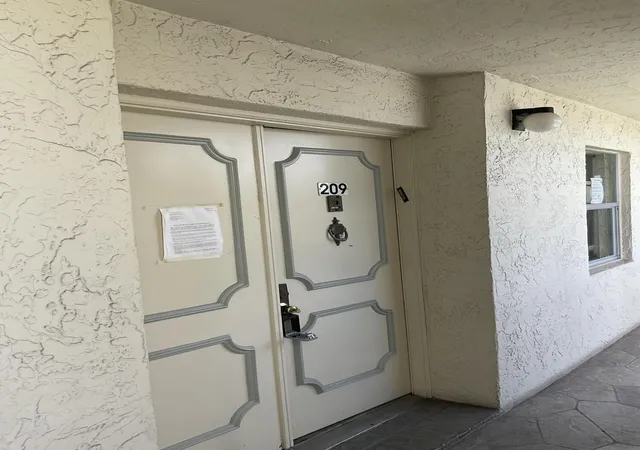Homes for sale in Lake Worth, FL | 6768 N 10Th Ave N #209, Lake Worth, FL 33467 | MLS# B26016544