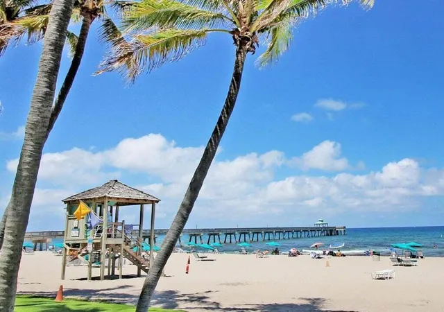 Homes for sale in Deerfield Beach, FL | 140 Ventnor, Deerfield Beach, FL 33442 | Houzeo