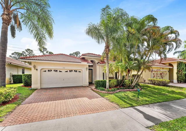 Homes for sale in Palm Beach Gardens, FL | 104 Hidden Hollow, Palm Beach Gardens, FL 33418 | MLS# B26016608