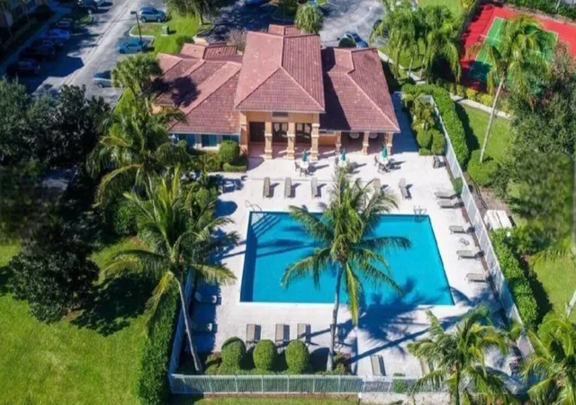 Homes for sale in Port St Lucie, FL | 121 Sw Palm Dr #Unit 306, Port St Lucie, FL 34986 | MLS# B26016609