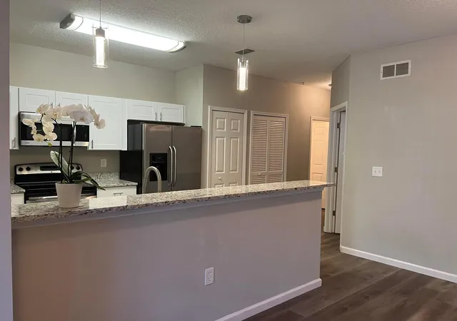 2nd image of 4998 Key Lime Dr #105, Jacksonville, FL 32256 | MLS# B26016690