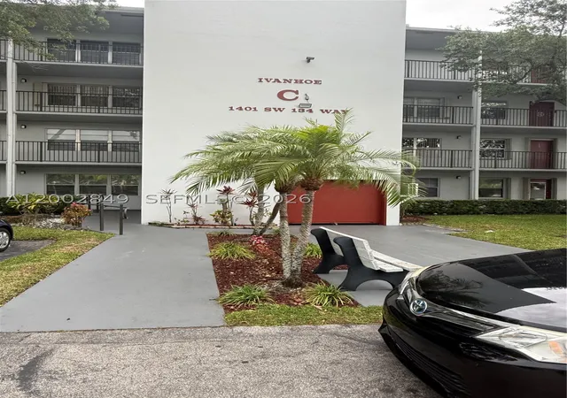 1st image of 1401 Sw 134th Way #106C, Pembroke Pines, FL 33027 | MLS# A12002849