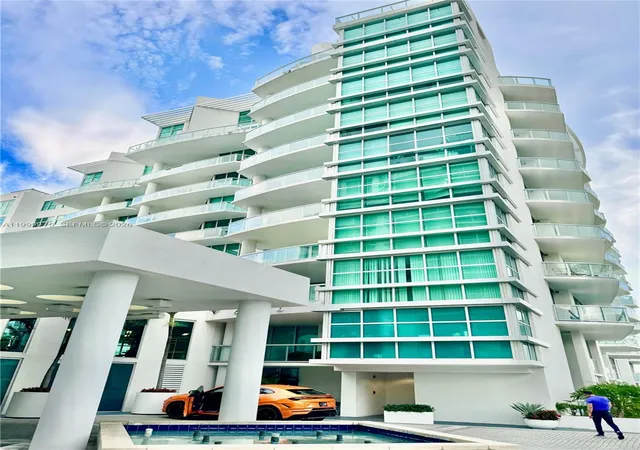 Homes for sale in Aventura, FL | 3131 Ne 188Th St #2-1213, Aventura, FL 33180 | MLS# A11999975