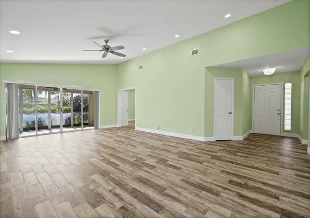 Homes for sale in Lake Worth, FL | 6291 Breckenridge Cir, Lake Worth, FL 33467 | MLS# B26016902