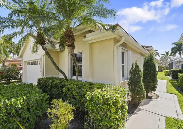 Homes for sale in Lake Worth, FL | 6291 Breckenridge Cir, Lake Worth, FL 33467 | MLS# B26016902