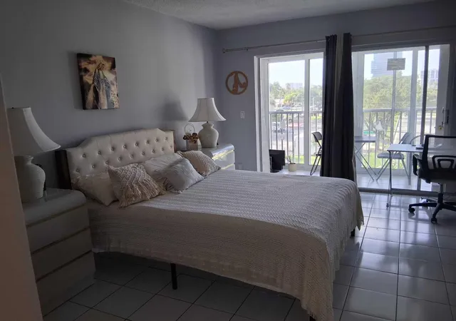 3rd image of 329 Se 3Rd St #302s, Hallandale Beach, FL 33009 | MLS# B26017000