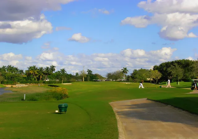 2nd image of 1811 Sabal Palm Dr, Davie, FL 33324