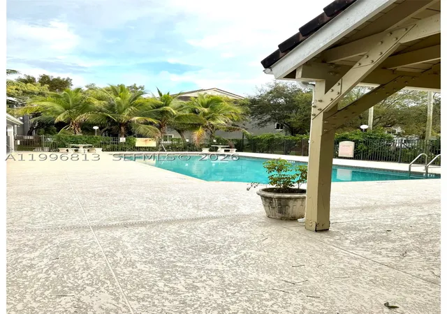 2nd image of 15480 Sw 284 Th, Homestead, FL 33033