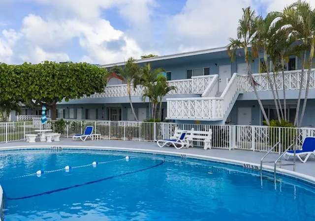 2nd image of 2170 Ne 51St Ct, North Lauderdale, FL 33308