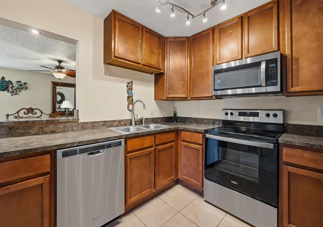 3rd image of 2050 Oleander Blvd #1-106, Fort Pierce, FL 34950 | MLS# B26017124