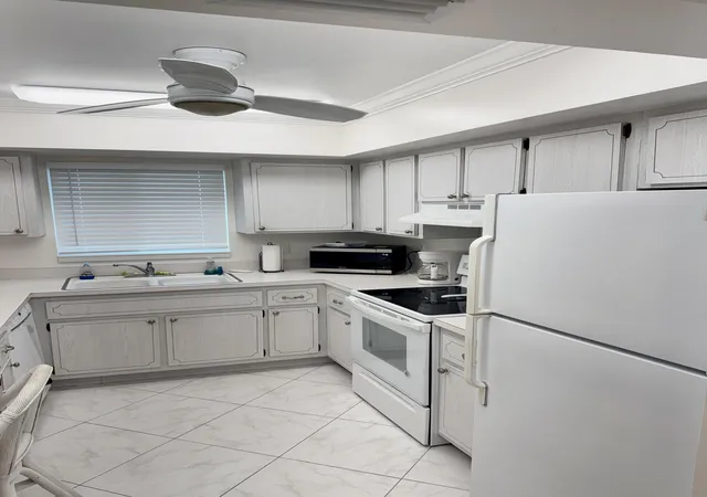 4th image of 2950 Se Ocean Blvd #8-6, Stuart, FL 34996 | MLS# B26017172