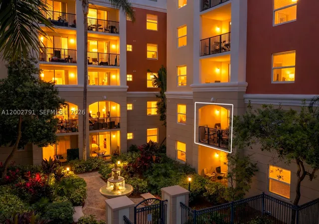Photo 3 of Condo for sale at 17125 N Bay Rd #3204, Sunny Isles Beach, FL 33160 | MLS# A12002791 | Listing updated on 2026-10-08