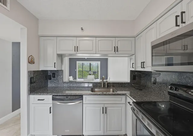 Homes for sale in Pompano Beach, FL | 2206 S Cypress Bend Dr, Pompano Beach, FL 33069