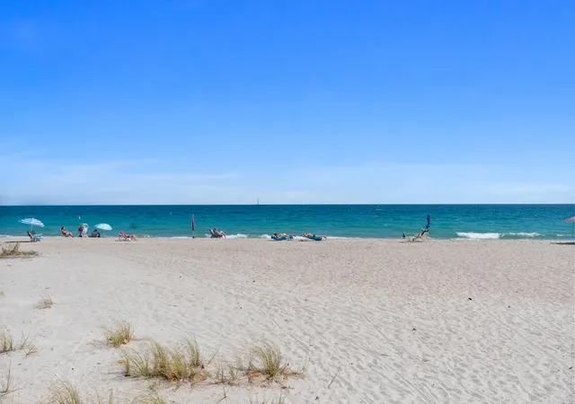 Homes for sale in Lauderdale By The Sea, FL | 1500 S Ocean Blvd #1101, Lauderdale By The Sea, FL 33062 | MLS# B26017286