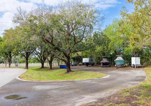 Homes for sale in Stuart, FL | 6537 Se Federal Hwy #101, Stuart, FL 34997 | MLS# B26017299