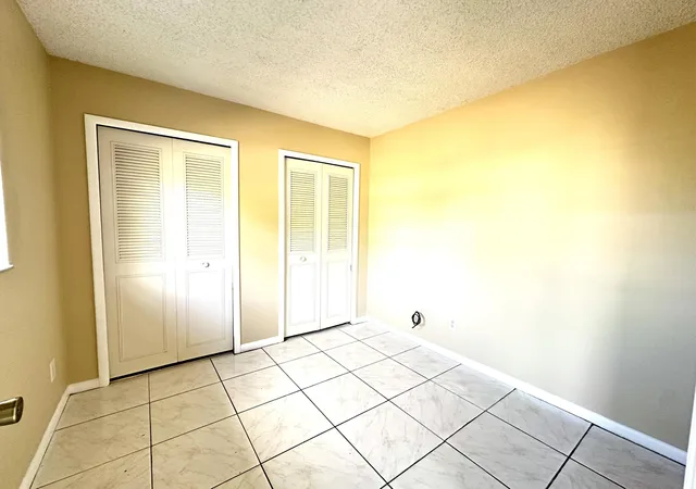 2nd image of 3365 Se Gdn St, Stuart, FL 34997