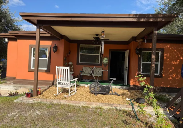 1st image of 235 N Sendero St, Clewiston, FL 33440 | MLS# B26017409