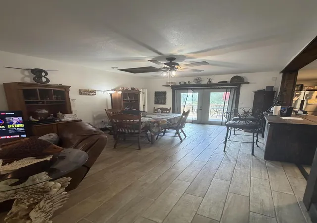 3rd image of 235 N Sendero St, Clewiston, FL 33440 | MLS# B26017409