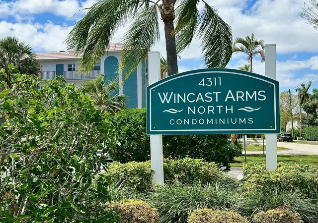Homes for sale in Deerfield Beach, FL | 4311 Crystal Lake Dr #407, Deerfield Beach, FL 33064 | MLS# B26017616