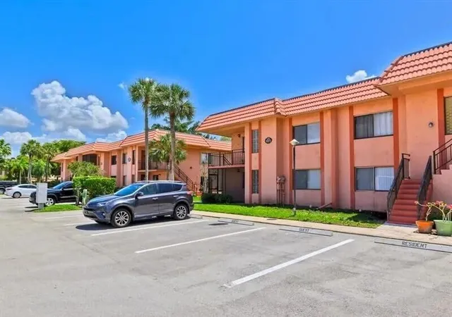 Homes for sale in Weston, FL | 235 Lakeview Dr #104, Weston, FL 33326 | MLS# B26017675