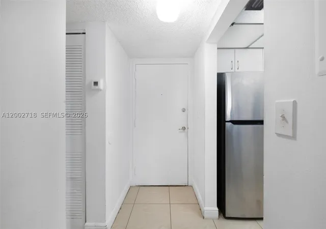 Listing Photo 5 - Condo for sale in The Madison Downtown located at 800 N Miami Ave, Miami, FL 33136 - Unit #E-1110