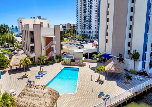 2nd image of 1500 S Ocean Dr, Hollywood, FL 33019