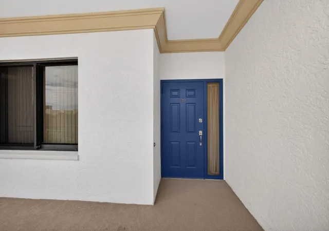 3rd image of 370 Golfview Rd, South Palm Beach, FL 33408