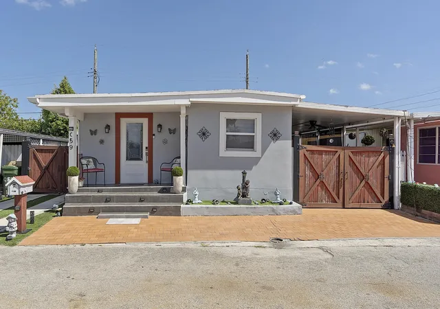 Homes for sale in Hialeah, FL | 3205 W 16th Ave, Hialeah, FL 33012 | MLS# B26017955