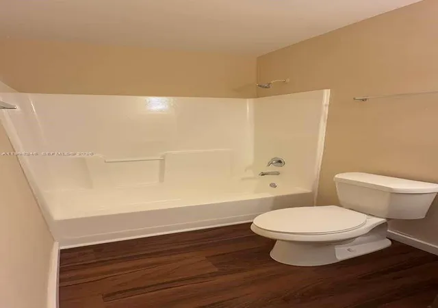 Homes for sale in North Lauderdale, FL | 8011 Southgate Blvd, North Lauderdale, FL 33068 | Houzeo