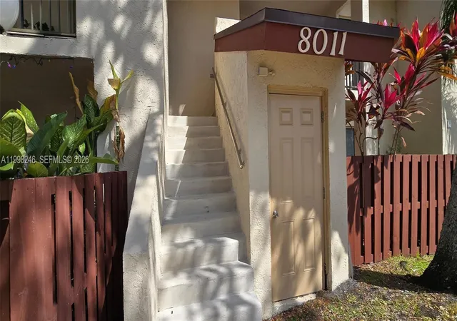 Homes for sale in North Lauderdale, FL | 8011 Southgate Blvd #L8, North Lauderdale, FL 33068 | MLS# A11998246