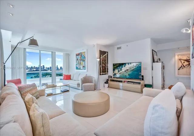Homes for sale in Miami Beach, FL | 520 West Ave #2101, Miami Beach, FL 33139 | MLS# A12003882