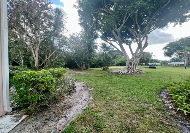 Homes for sale in Jupiter, FL | 18081 Se Country Club Drive, Jupiter, FL 33469 | Houzeo