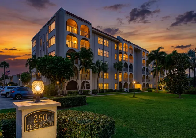 3rd image of 250 Ne 20Th St #5260, Boca Raton, FL 33431 | MLS# B26018134