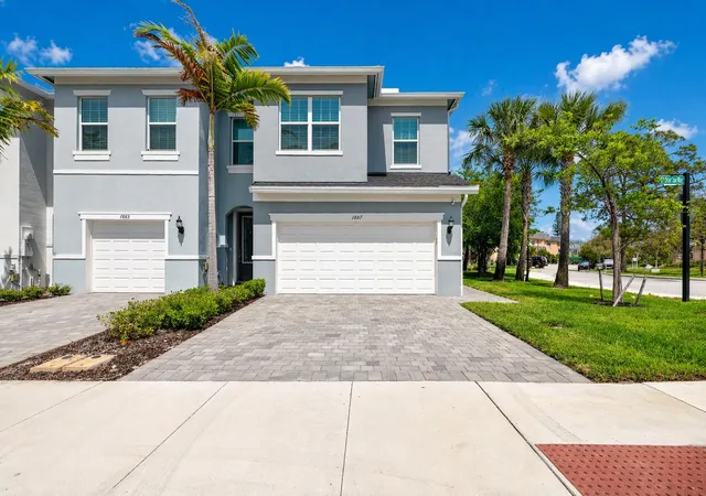 1st image of 1887 Se Ocean Cove Wy, Stuart, FL 34996 | MLS# B26018142