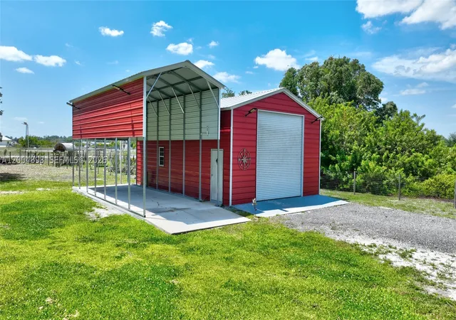 4th image of 7655 17Th Pl, La Belle, FL 33935 | MLS# A12004893