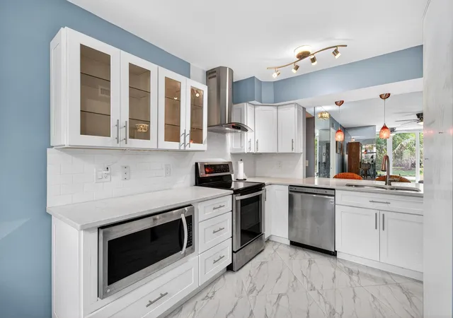 Homes for sale in Delray Beach, FL | 18 Willowbrook Ln #103, Delray Beach, FL 33446 | MLS# B26018214