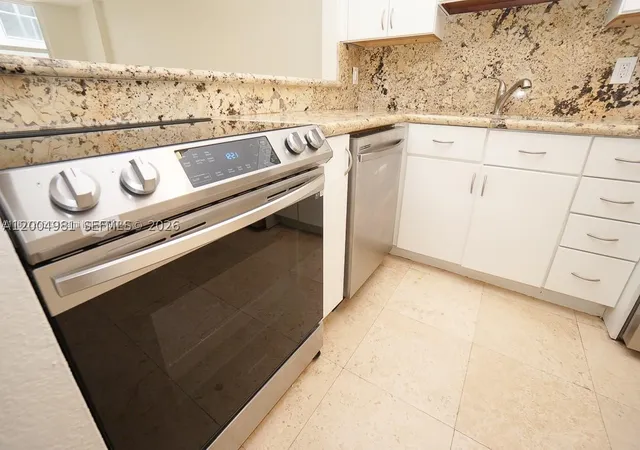 Homes for sale in Miami Beach, FL | 1228 West Ave #513, Miami Beach, FL 33139 | MLS# A12004981