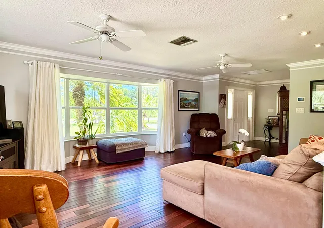 4th image of 16283 Alexander Run, Jupiter, FL 33478 | MLS# B26018369